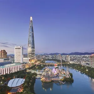 Отель Lotte World, Сеул